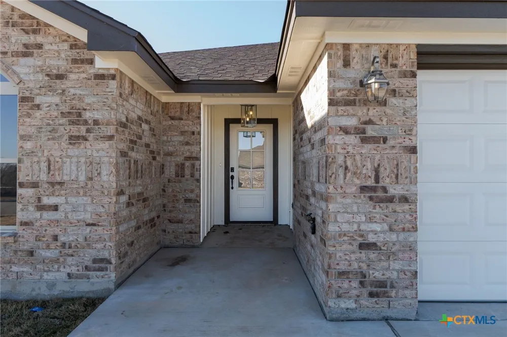 2115 Blackhawk Loop Belton, TX 76513
