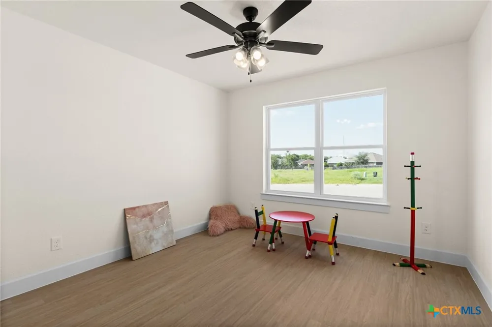 2115 Blackhawk Loop Belton, TX 76513
