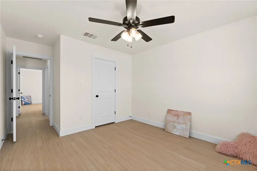 2115 Blackhawk Loop Belton, TX 76513