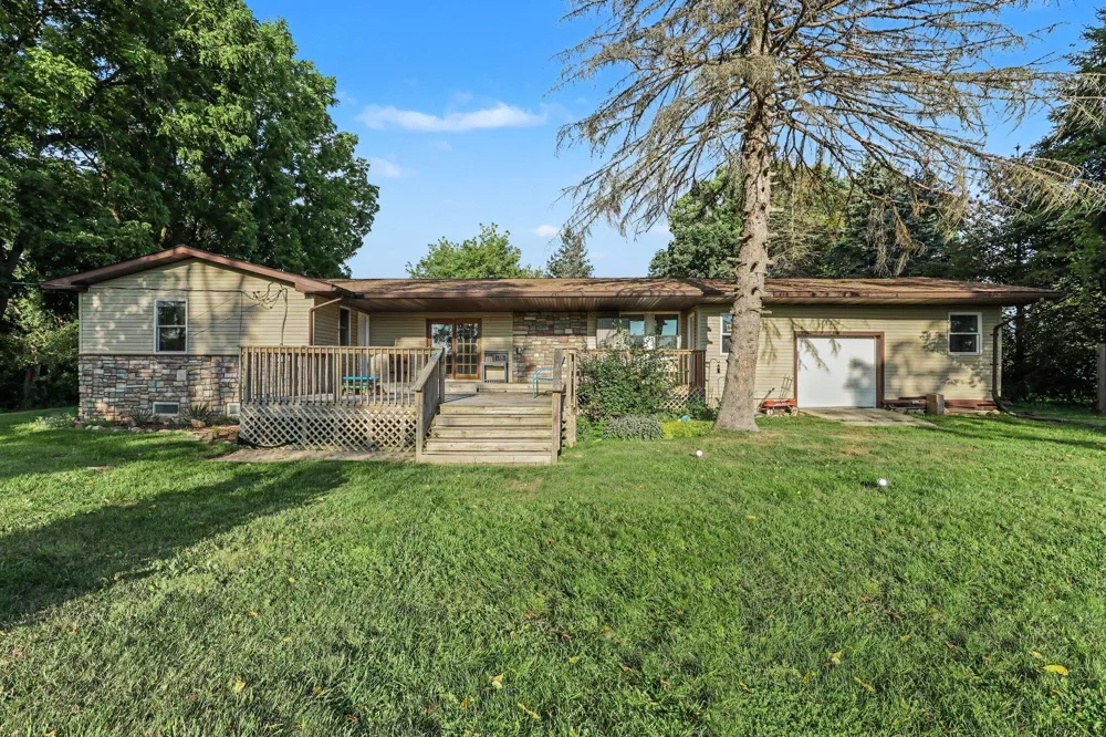 4704 Rohr Road Lake Orion, MI 48359