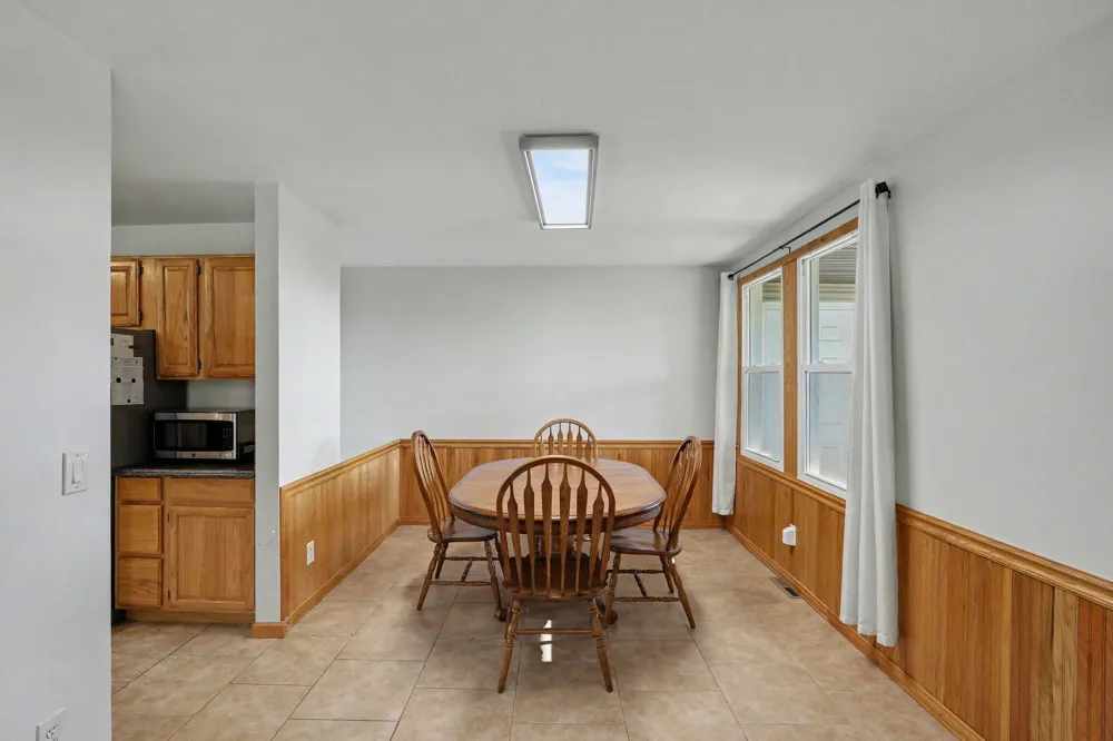 4704 Rohr Road Lake Orion, MI 48359