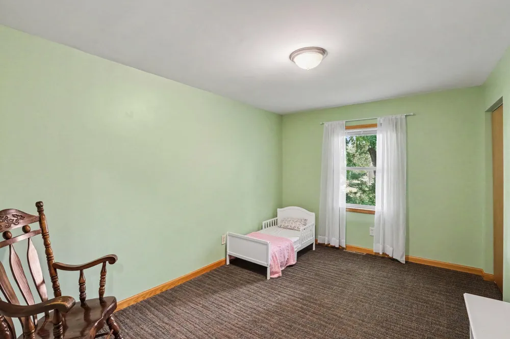 4704 Rohr Road Lake Orion, MI 48359