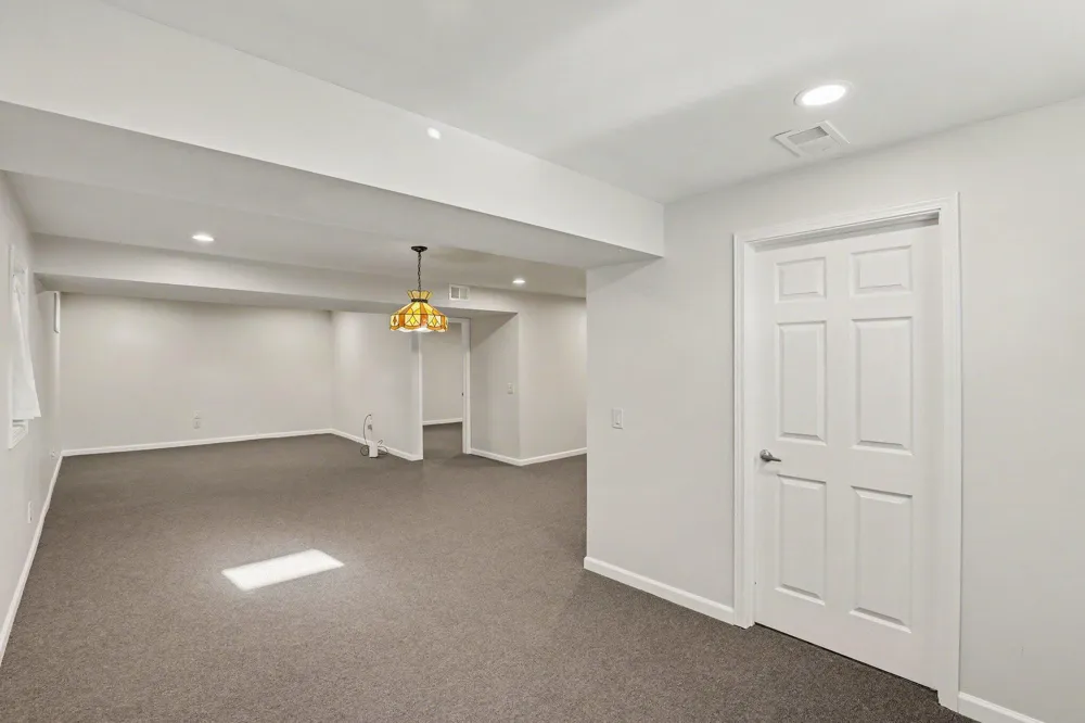 4704 Rohr Road Lake Orion, MI 48359