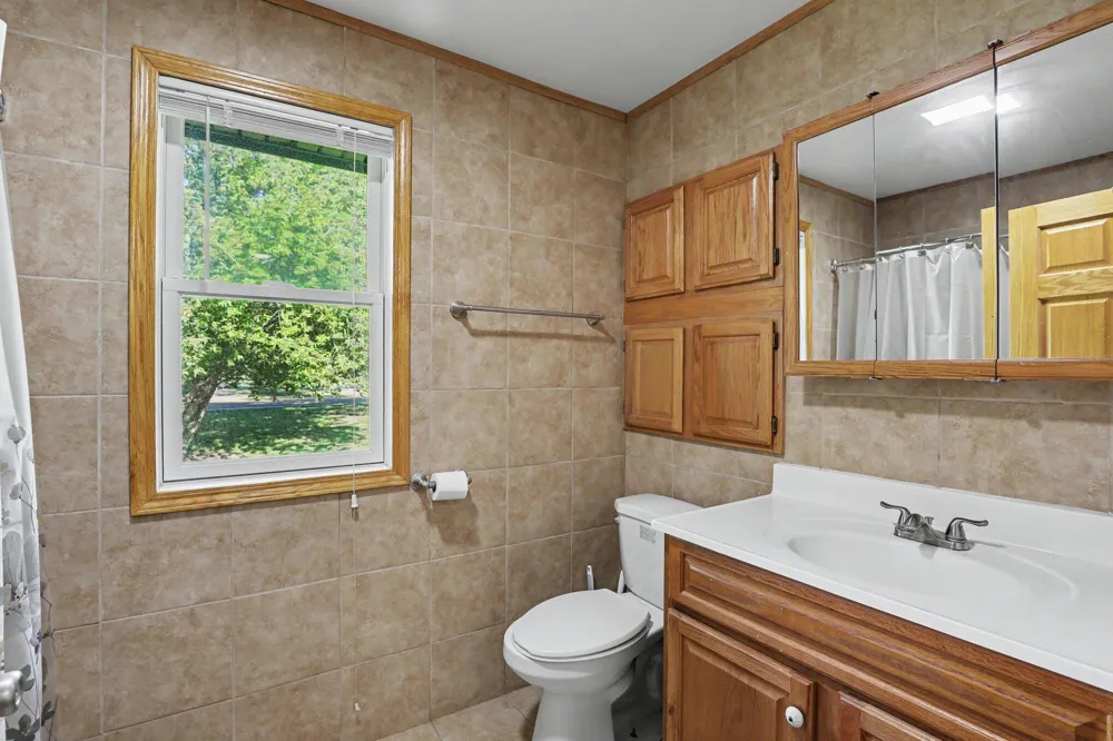 4704 Rohr Road Lake Orion, MI 48359