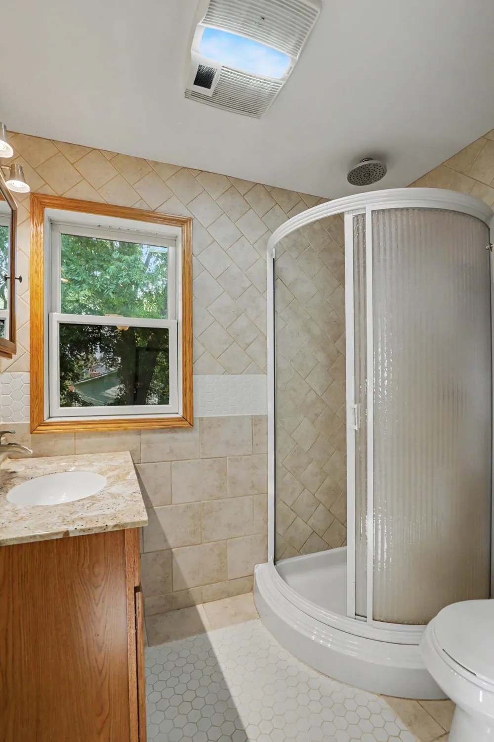 4704 Rohr Road Lake Orion, MI 48359