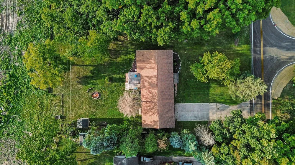 4704 Rohr Road Lake Orion, MI 48359