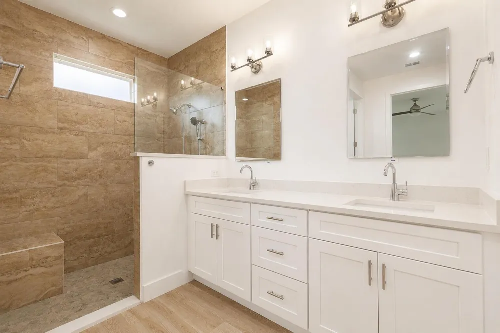 460 GRENADIER AVENUE NW Palm Bay, FL 32907