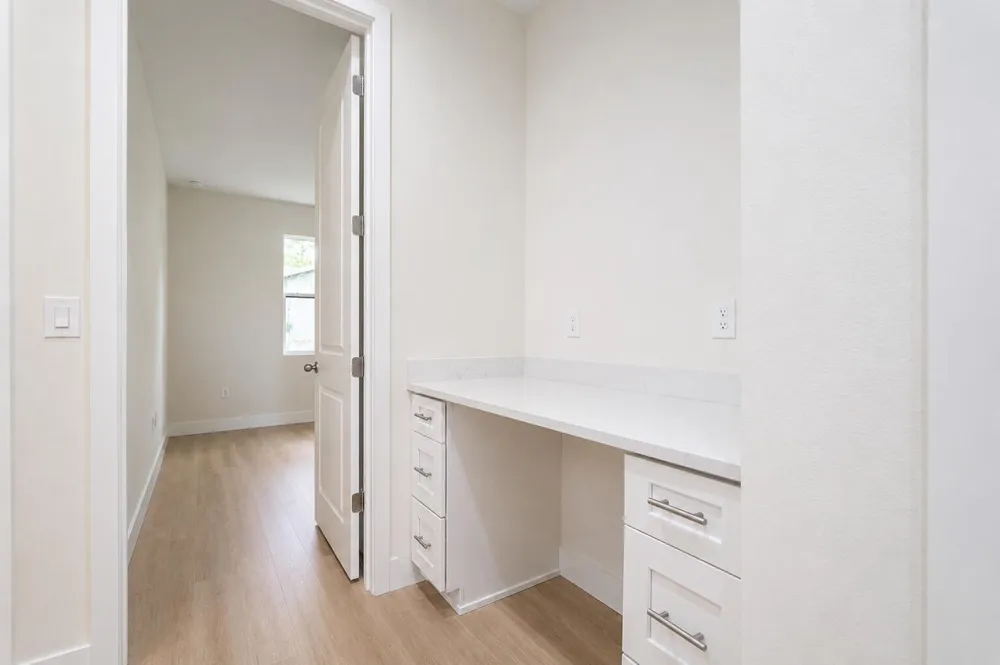 460 GRENADIER AVENUE NW Palm Bay, FL 32907