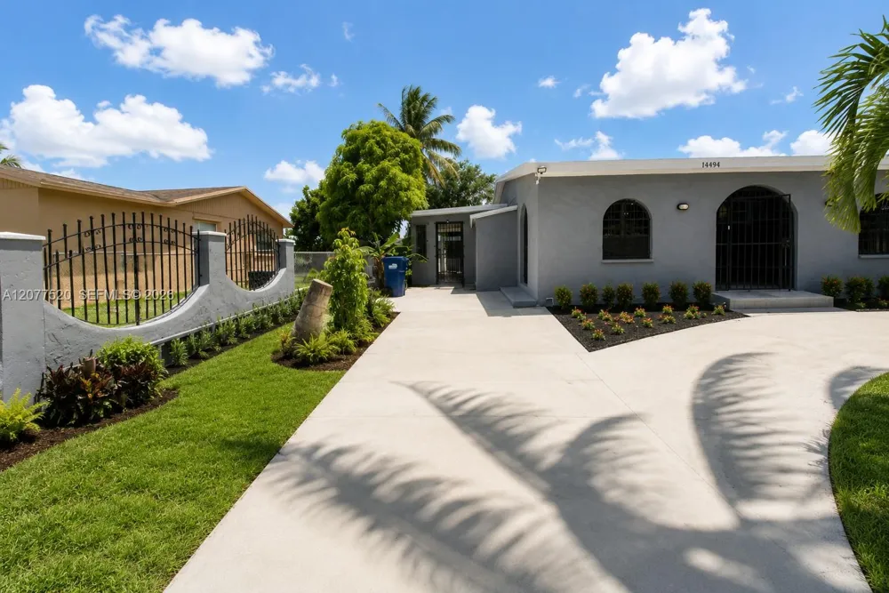 14494 SW 299th Ter Homestead, FL 33033