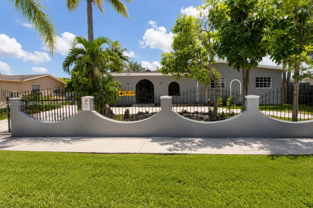 14494 SW 299th Ter Homestead, FL 33033