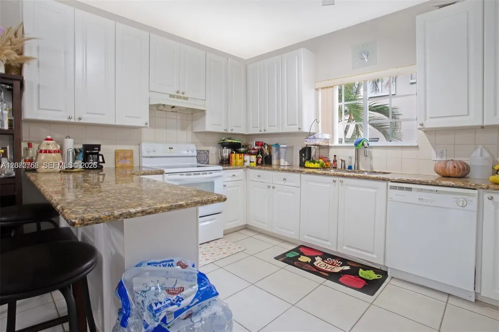 911 Hillcrest Ct #7 Hollywood, FL 33021