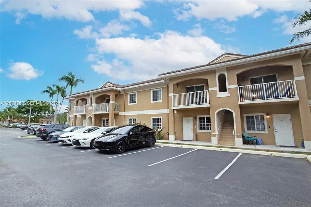 911 Hillcrest Ct #7 Hollywood, FL 33021