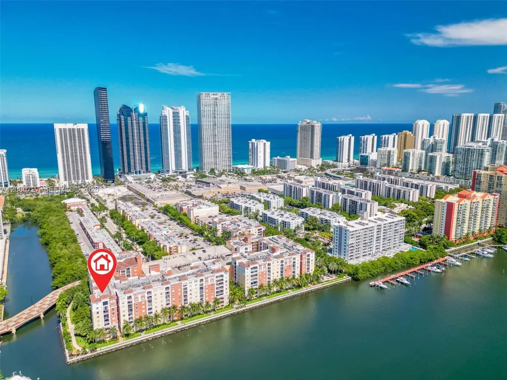 17150 Bay Rd #2516 Sunny Isles Beach, FL 33160