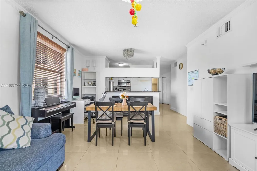 17150 Bay Rd #2516 Sunny Isles Beach, FL 33160