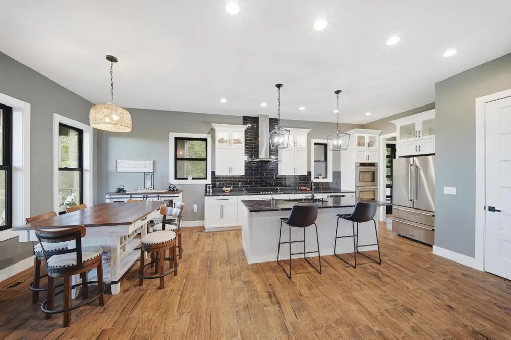 1200 Pine Orchard Rd Smithville, TN 37166