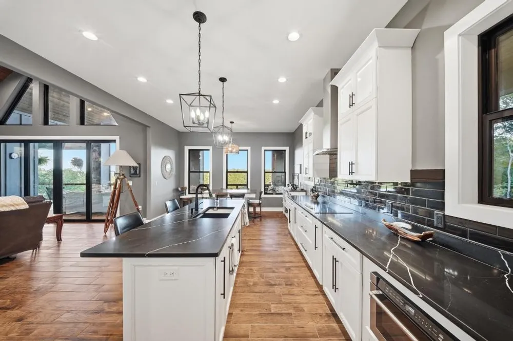 1200 Pine Orchard Rd Smithville, TN 37166