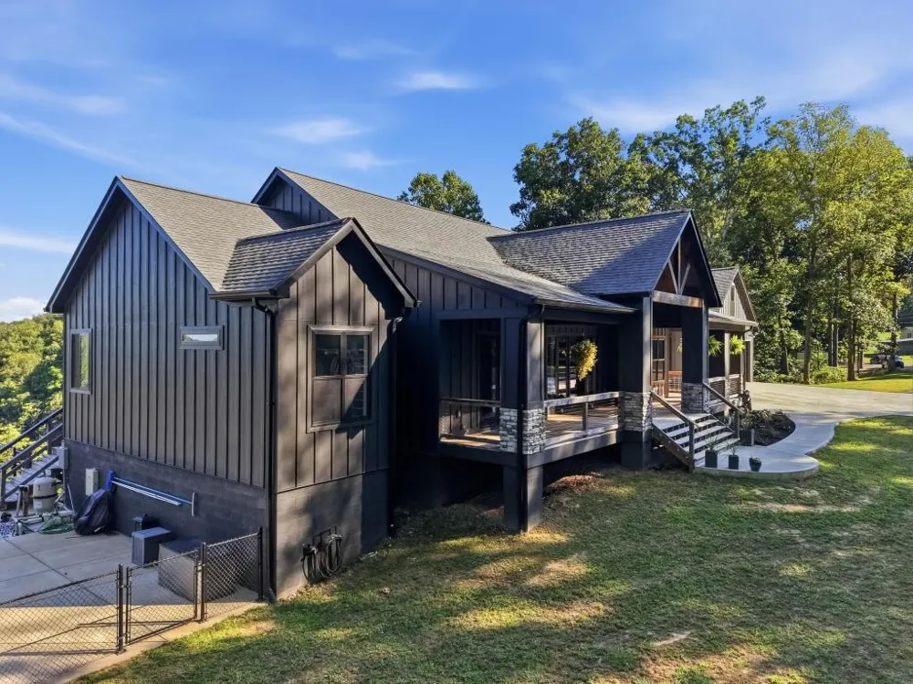 1200 Pine Orchard Rd Smithville, TN 37166