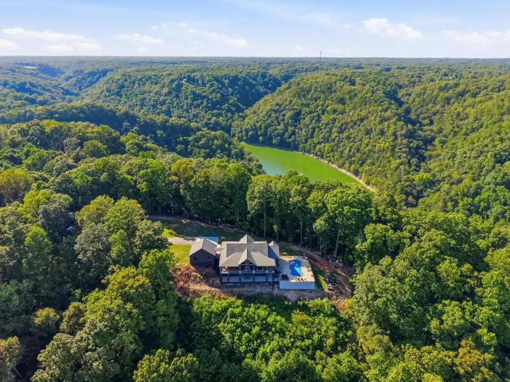 1200 Pine Orchard Rd Smithville, TN 37166