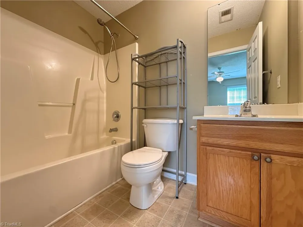 1860 Crest Hollow Drive #203 Winston-Salem, NC 27127