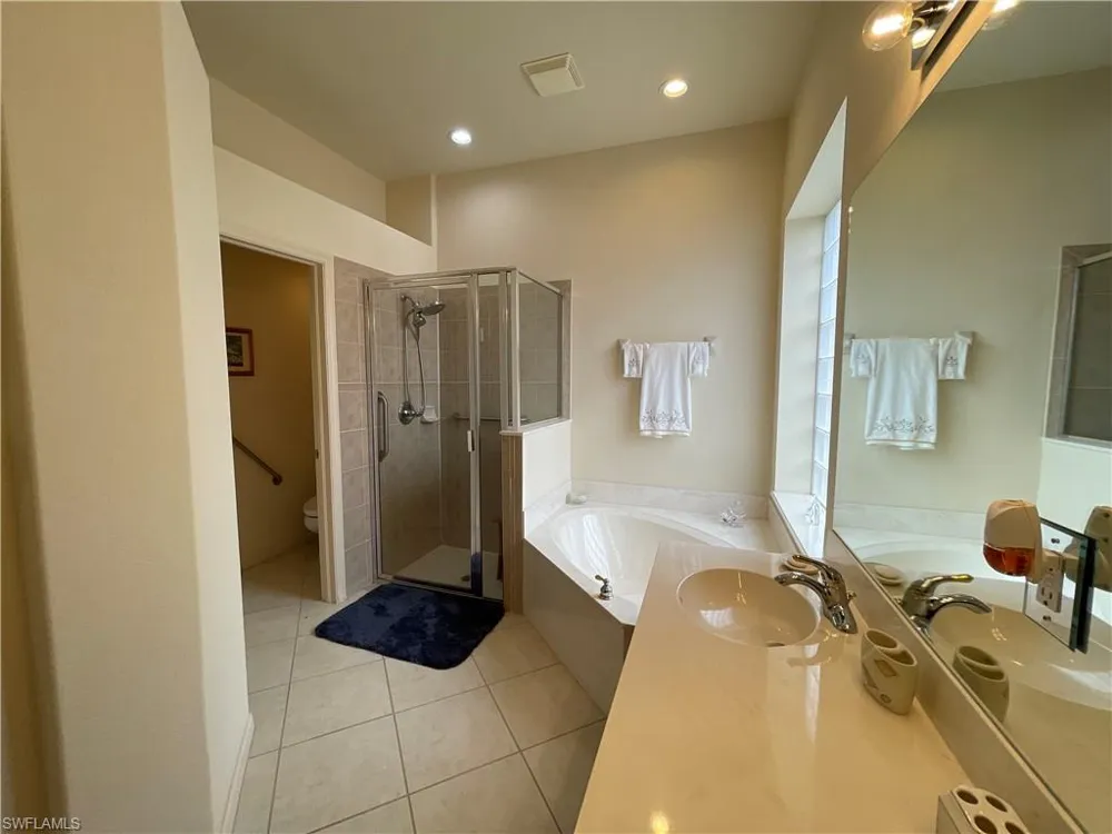 6478 Waverly Green Way Naples, FL 34110