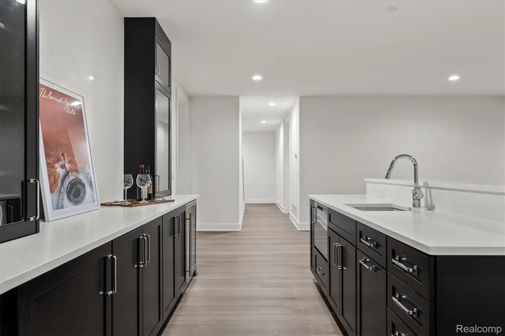 4182 Prescott Park Circle West Bloomfield Charter Township, MI 48323