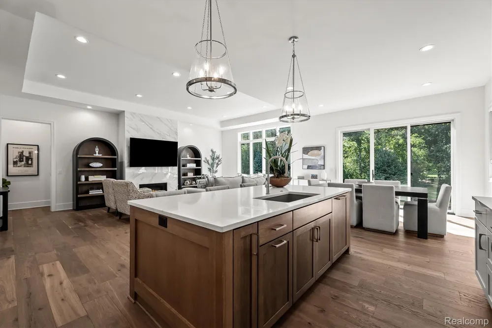4182 Prescott Park Circle West Bloomfield Charter Township, MI 48323