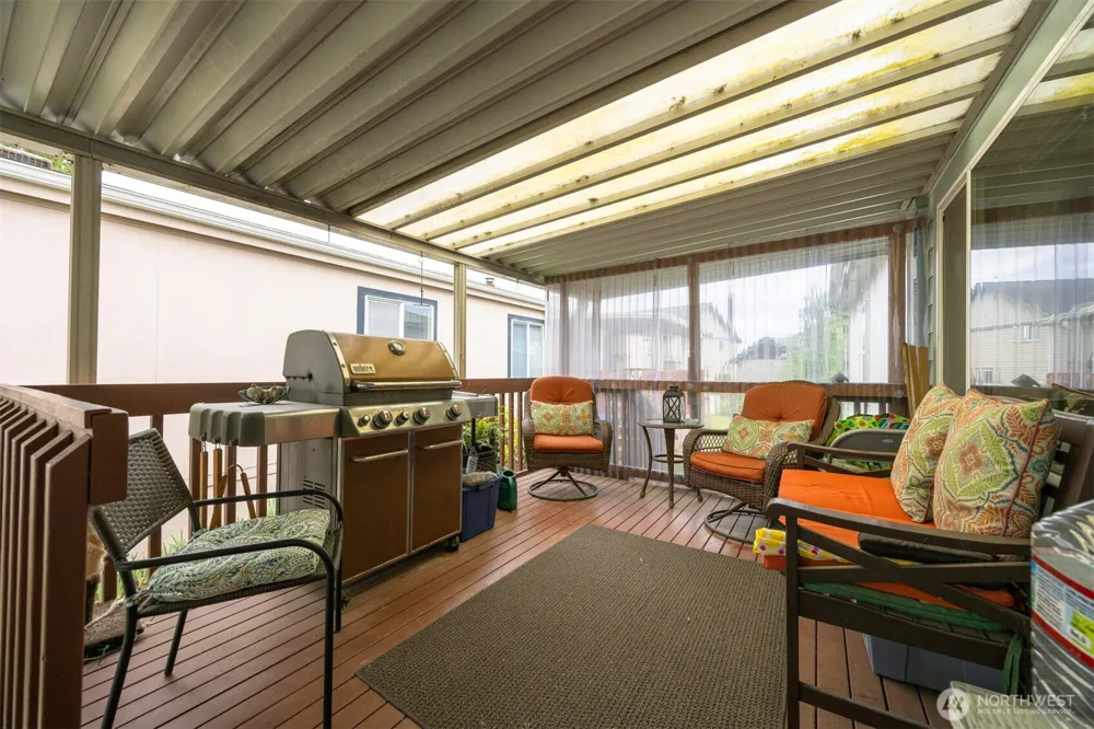 380 E Pole Road #6 Lynden, WA 98264