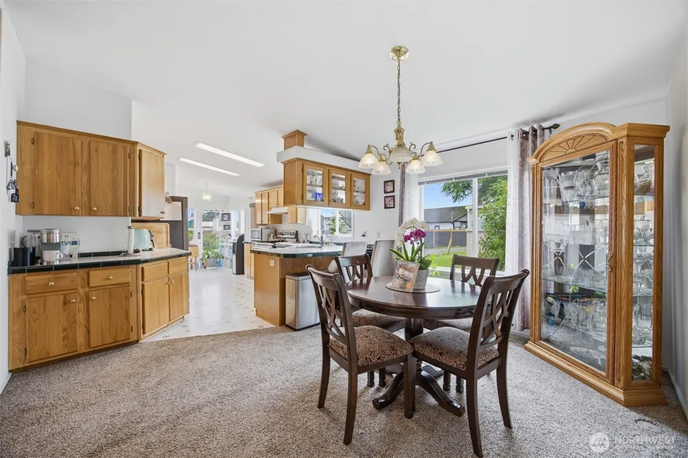 380 E Pole Road #6 Lynden, WA 98264