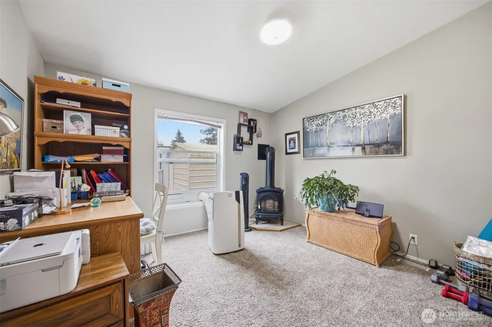 380 E Pole Road #6 Lynden, WA 98264