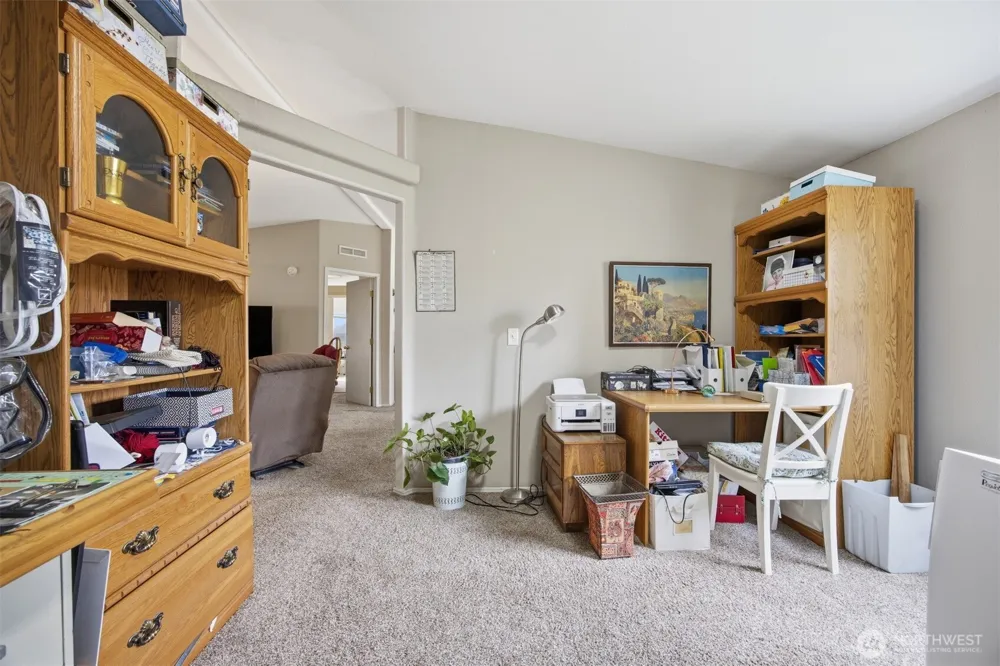380 E Pole Road #6 Lynden, WA 98264