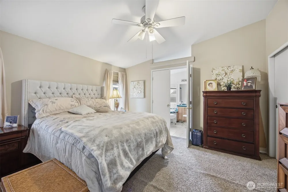 380 E Pole Road #6 Lynden, WA 98264