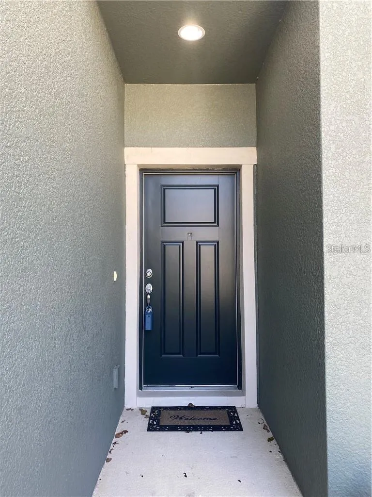 9141 HILLCROFT DRIVE Riverview, FL 33578