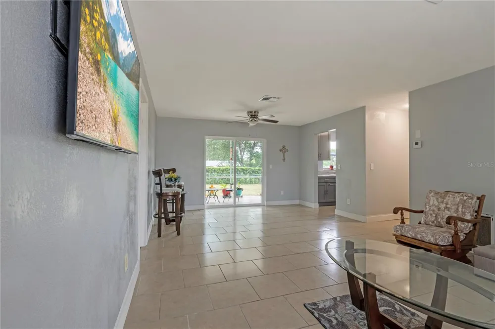 2633 BEAL STREET Deltona, FL 32738