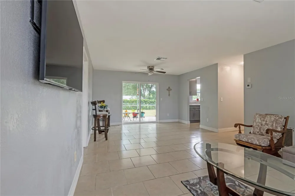 2633 BEAL STREET Deltona, FL 32738