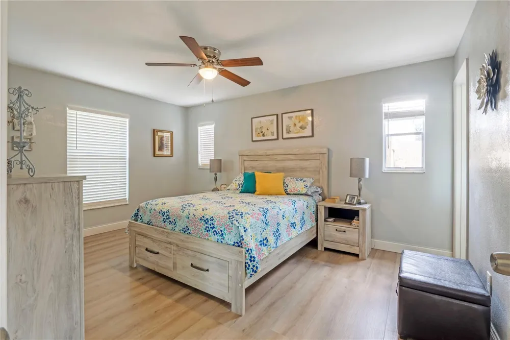 2633 BEAL STREET Deltona, FL 32738