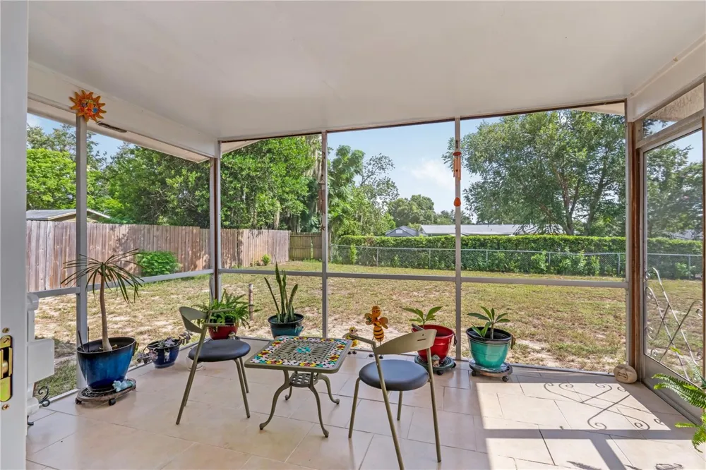 2633 BEAL STREET Deltona, FL 32738