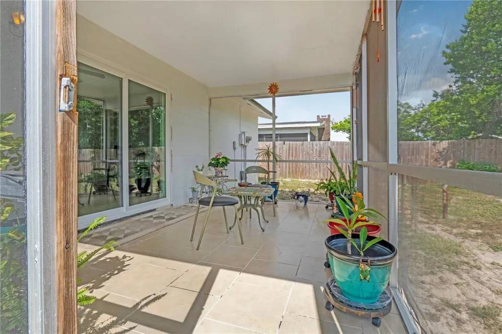 2633 BEAL STREET Deltona, FL 32738