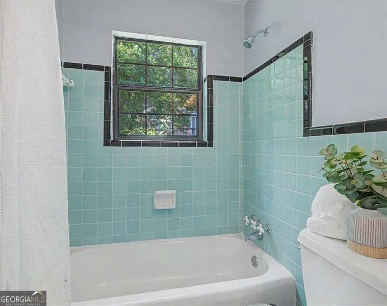 317 8th ST NE Atlanta, GA 30309