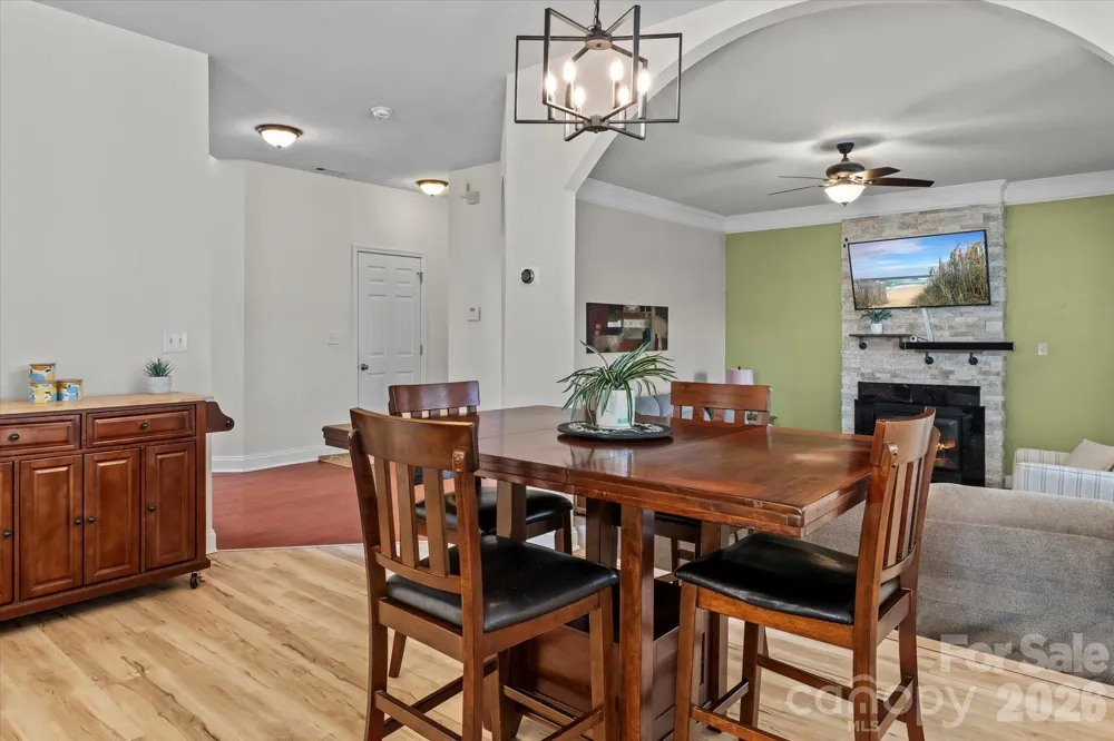 186 Autumn Frost Avenue Statesville, NC 28677