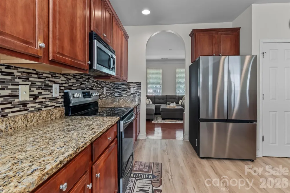 186 Autumn Frost Avenue Statesville, NC 28677