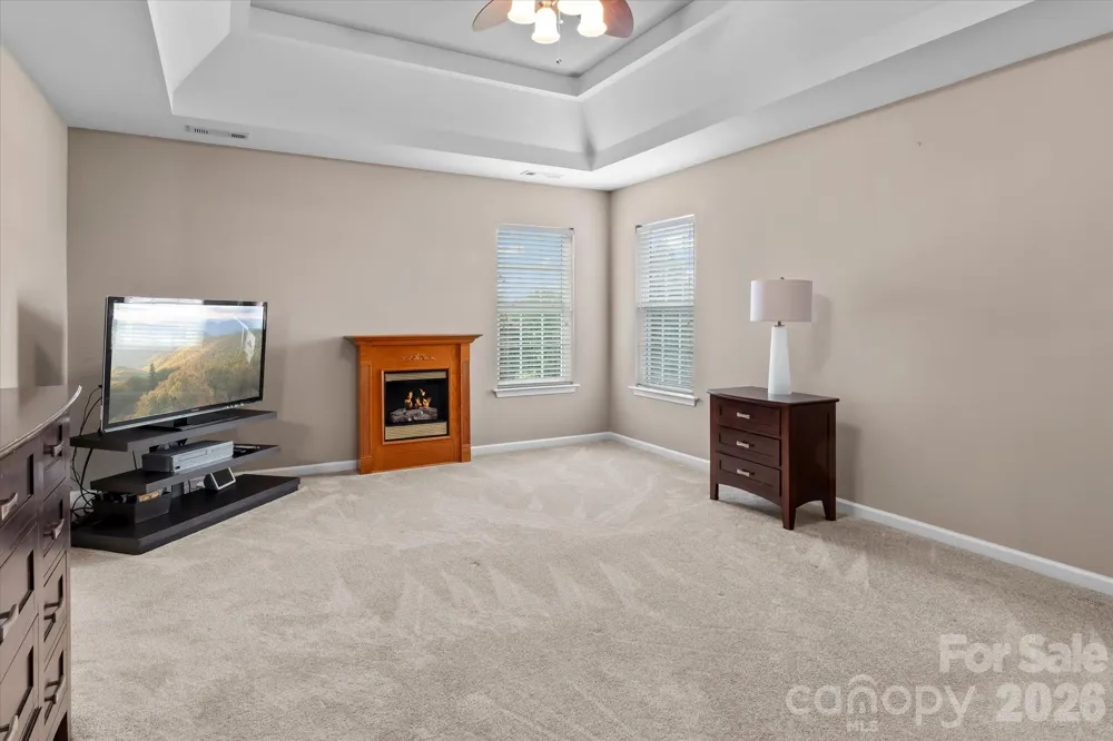 186 Autumn Frost Avenue Statesville, NC 28677