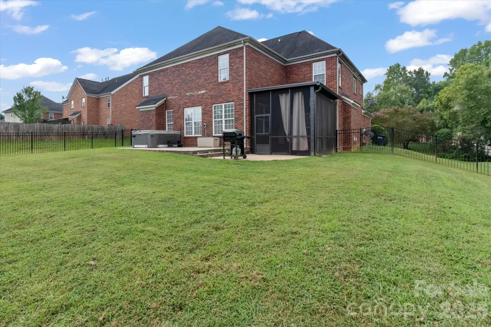 186 Autumn Frost Avenue Statesville, NC 28677