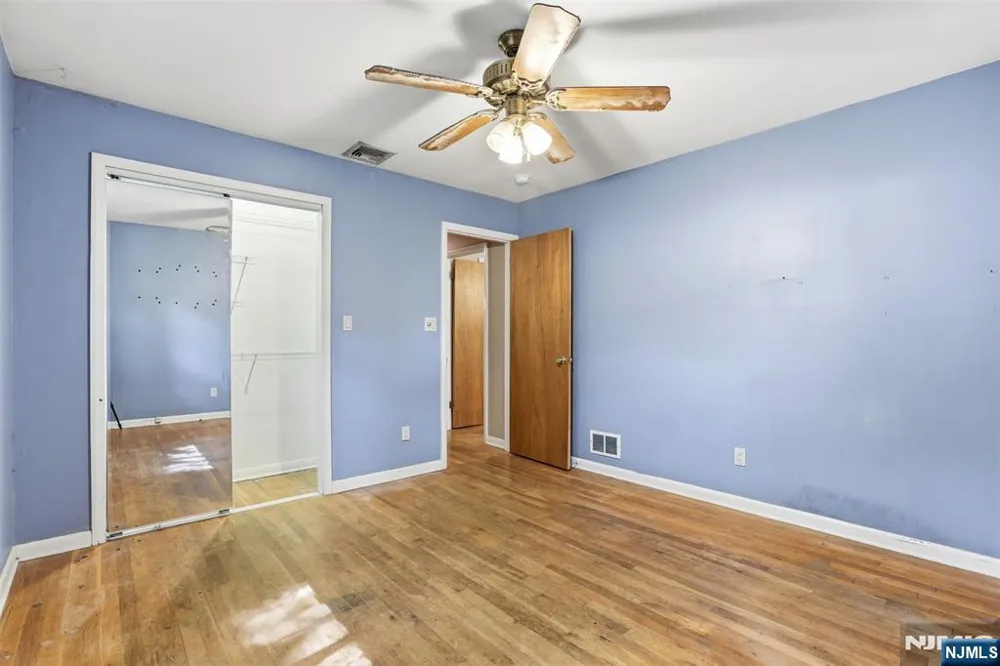 165 Glenn Avenue Norwood, NJ 07648