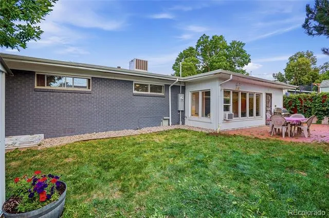 2717 S Osceola Way Denver, CO 80236