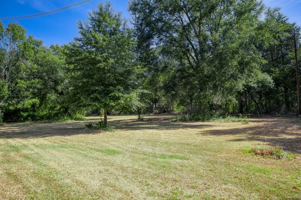 2299 Farm to Market 2574 Palestine, TX 75803