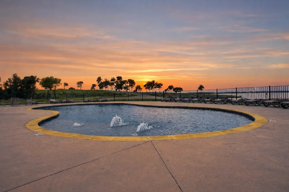 Barefoot Bay Boulevard Corsicana, TX 75109