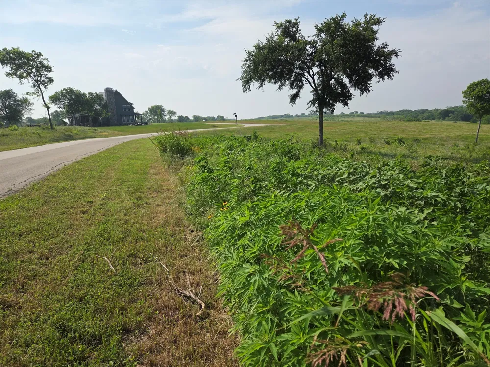 Barefoot Bay Boulevard Corsicana, TX 75109