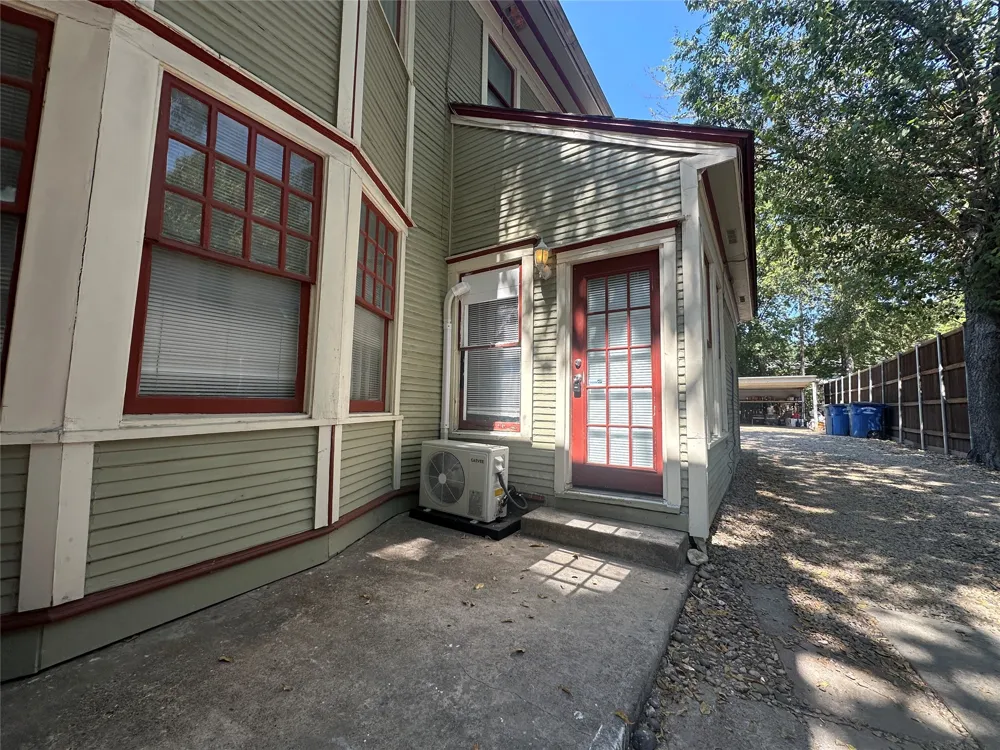 4617 Gaston Avenue #A Dallas, TX 75246
