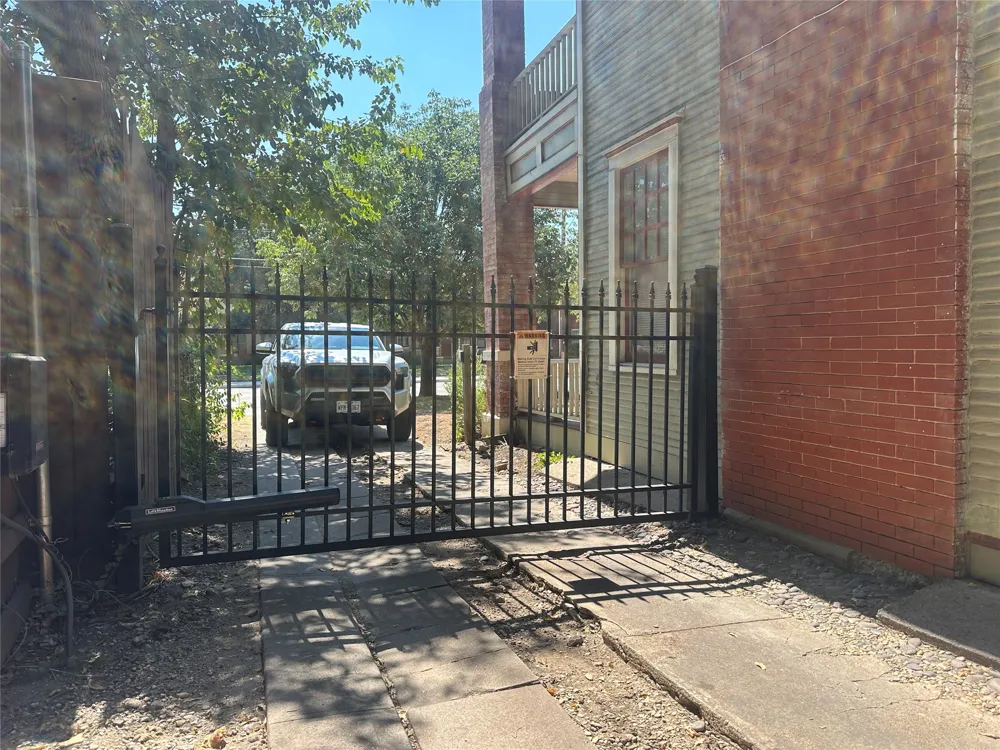 4617 Gaston Avenue #A Dallas, TX 75246