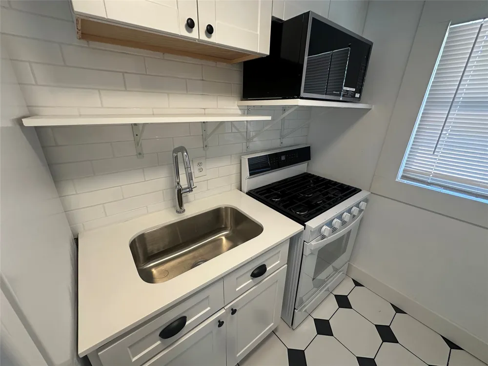 4617 Gaston Avenue #A Dallas, TX 75246